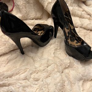 Jessica Simpson heels